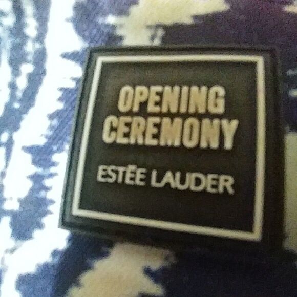 2 hand/makeup bags *randomized * - Picture 3 of 8